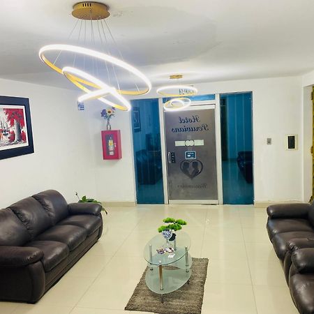 Hotel Peruvians House Callao 外观 照片