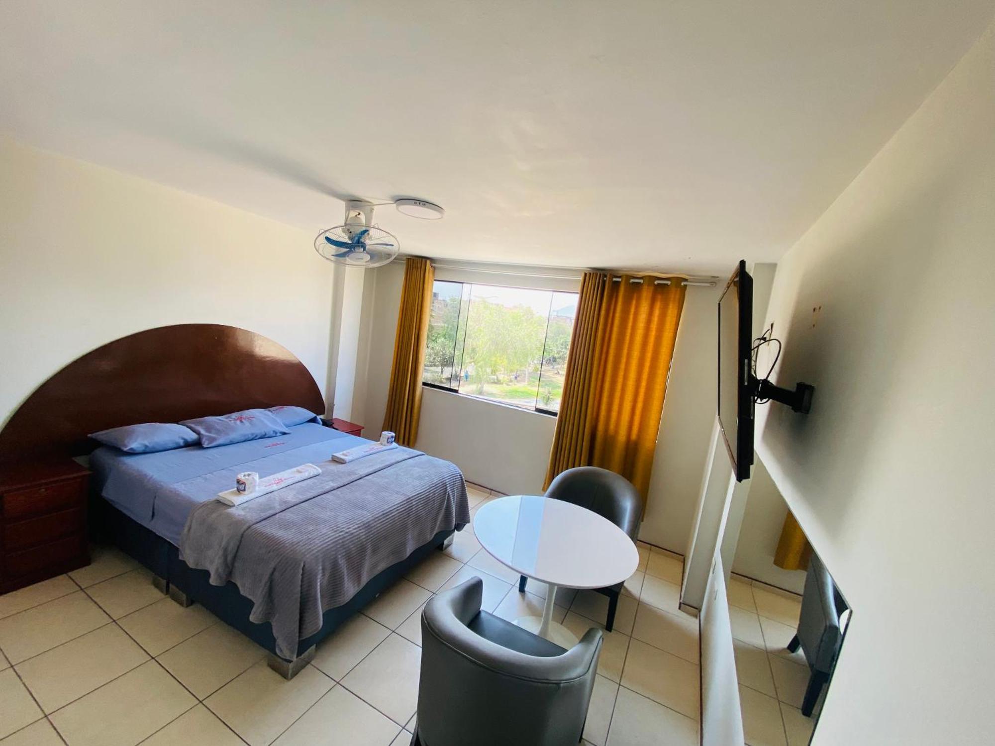 Hotel Peruvians House Callao 外观 照片